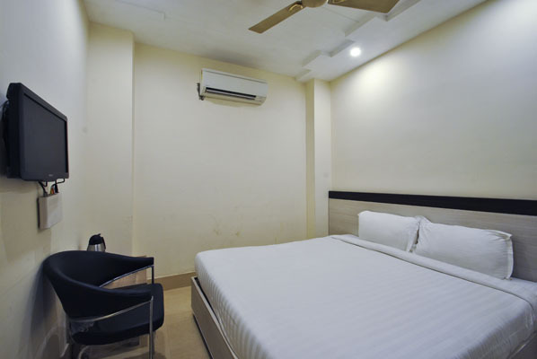Hotel Mandiram 